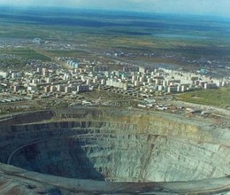 Мирный