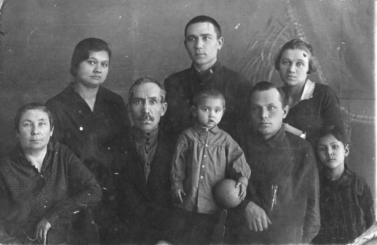 Родня деда. 1934, Барнаул