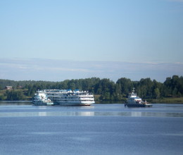 Средняя Волга. Случай на реке.