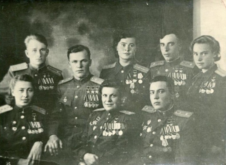 Антонина Зубкова среди награждённых. В день получения медали "Золотая Звезда". Москва. Кремль. Кораблинский краеведческий музей.