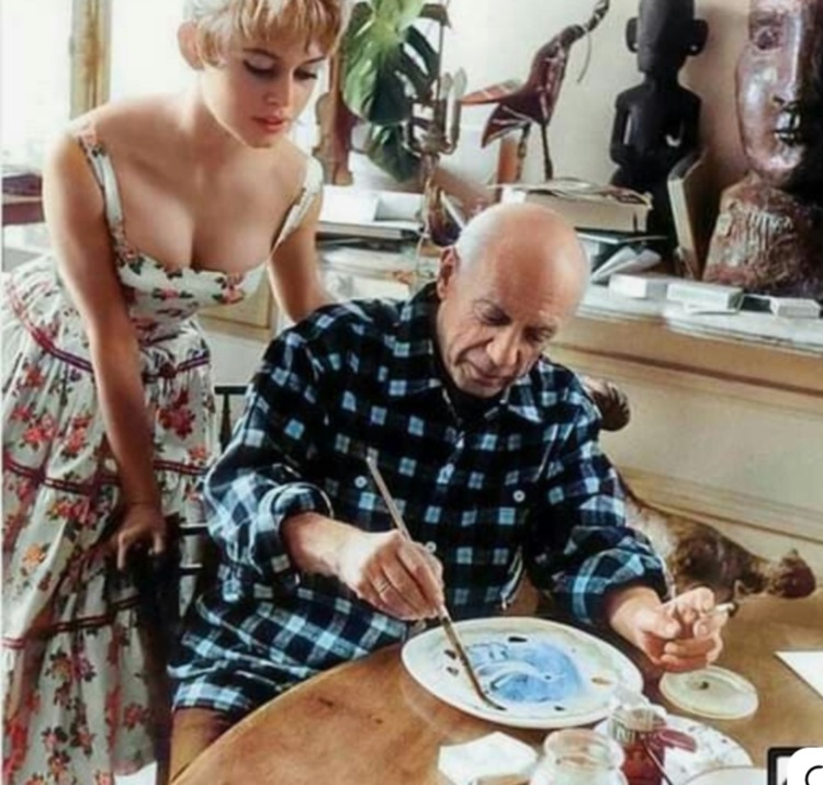 Screenshot_20251208_204845_Pinterest