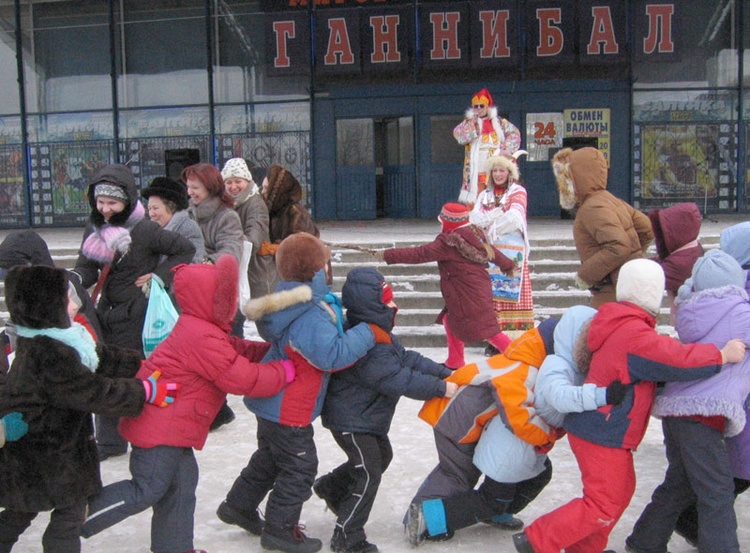 Масленичные гулянья у Балтики и праздник у моржей