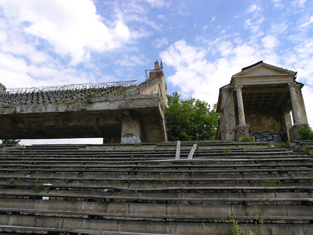 Водный стадион «Динамо» – руины, Москва, 2004 год